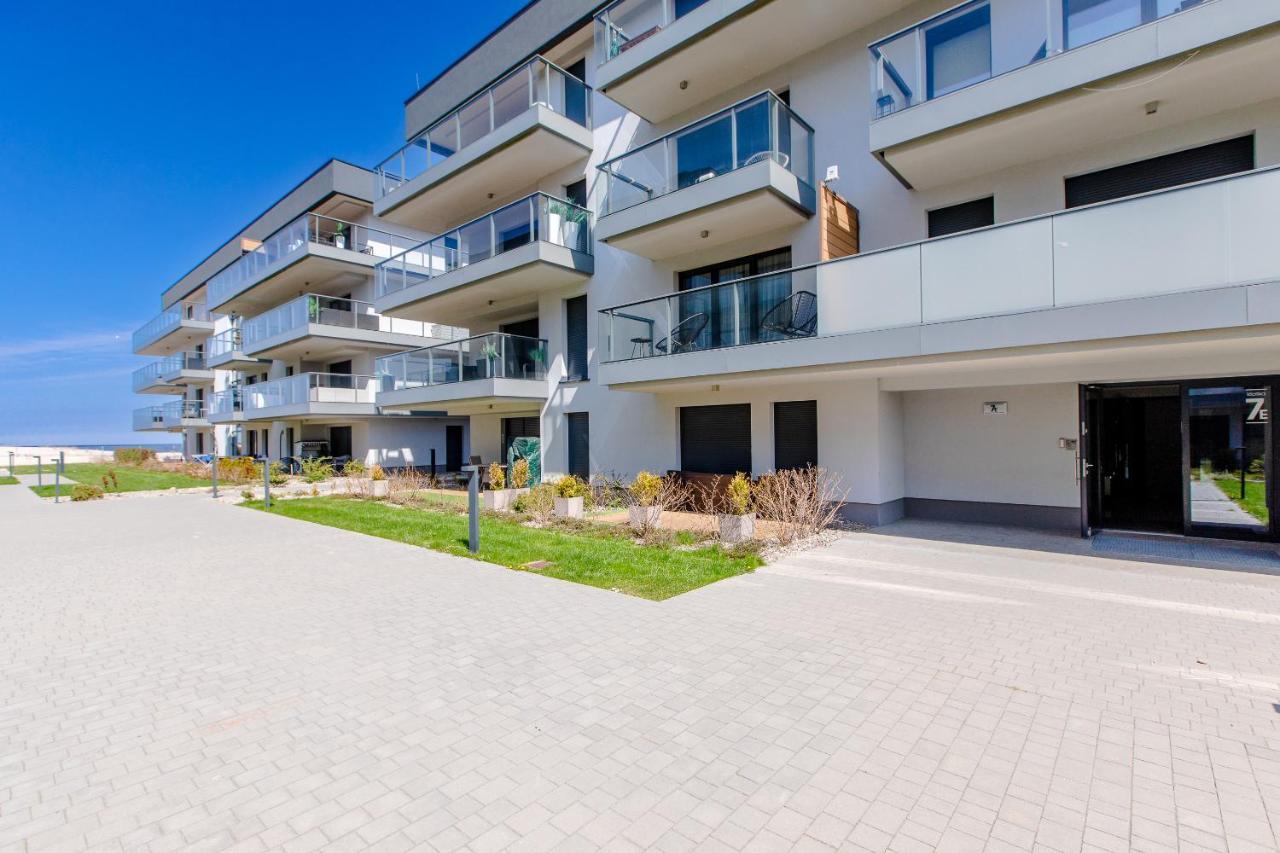 Apartament Linia Komfortu Gardenia Dziwnow Z Widokiem Na Morze Epapartamenty Exterior photo